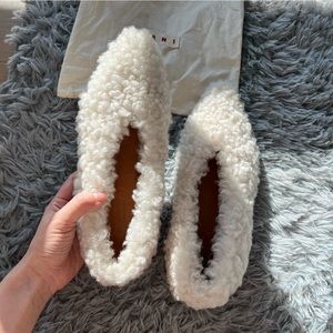 Marni teddy fur flat